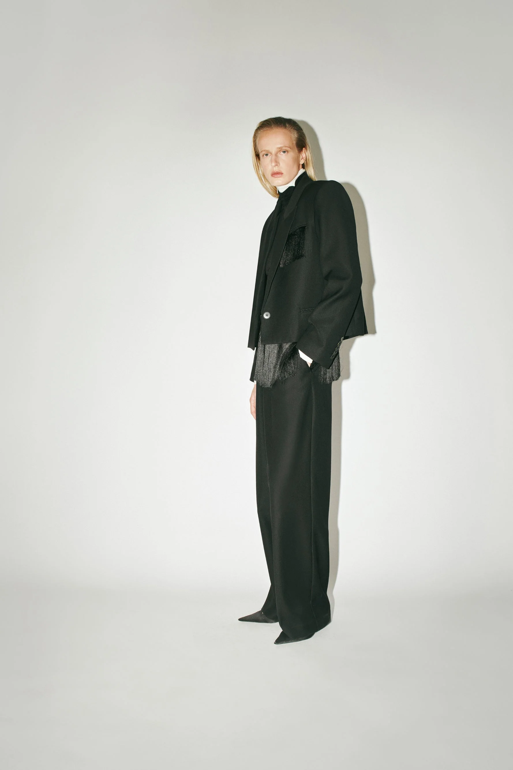 Zaman Crop Blazer - Image 8